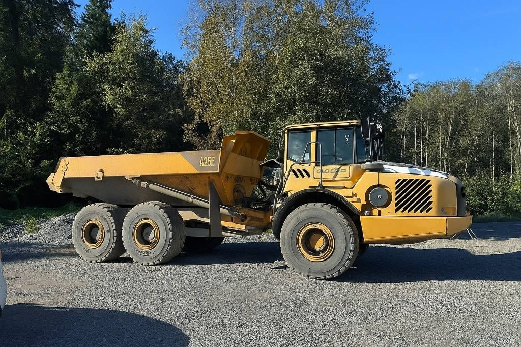 Volvo A 25 E (On Transport) - شاحنة قلاب مفصلية: صورة 1 Volvo A 25 E (On Transport) - شاحنة قلاب مفصلية: صورة 1
