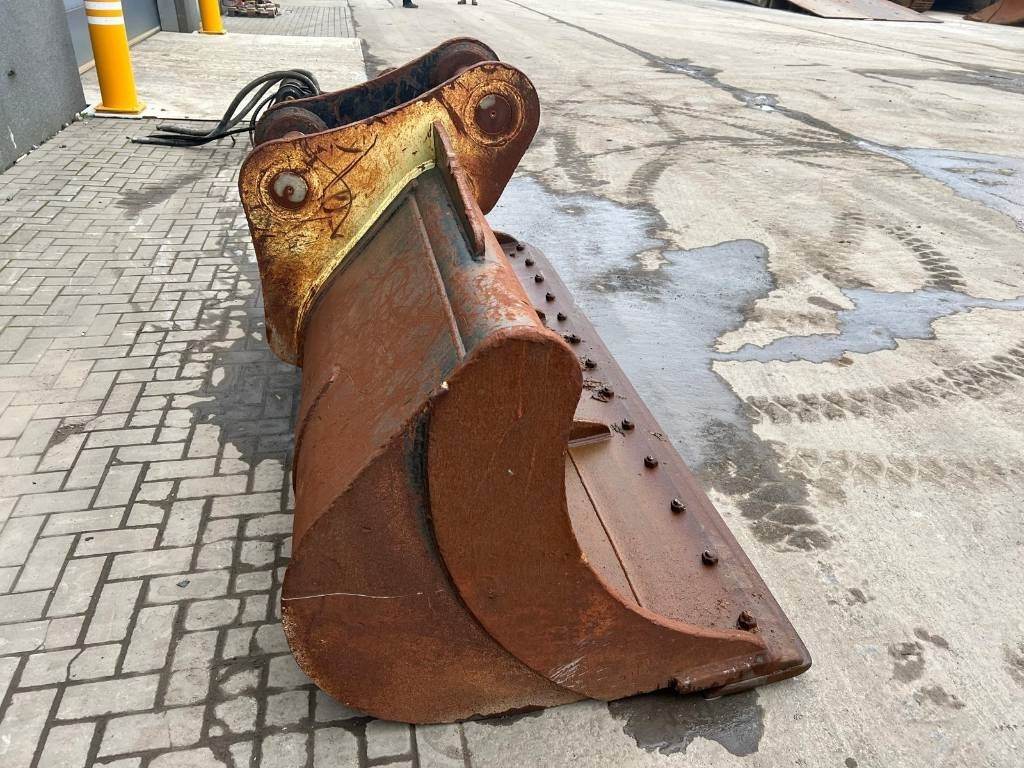 Volvo EC 480 E L coupler + bucket - بكت - آلات البناء: صورة 5 Volvo EC 480 E L coupler + bucket - بكت - آلات البناء: صورة 5