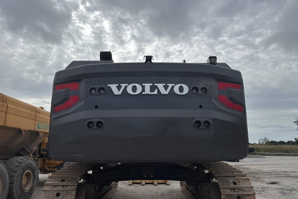 Volvo EC 750 EL - حفار زحاف: صورة 3 Volvo EC 750 EL - حفار زحاف: صورة 3