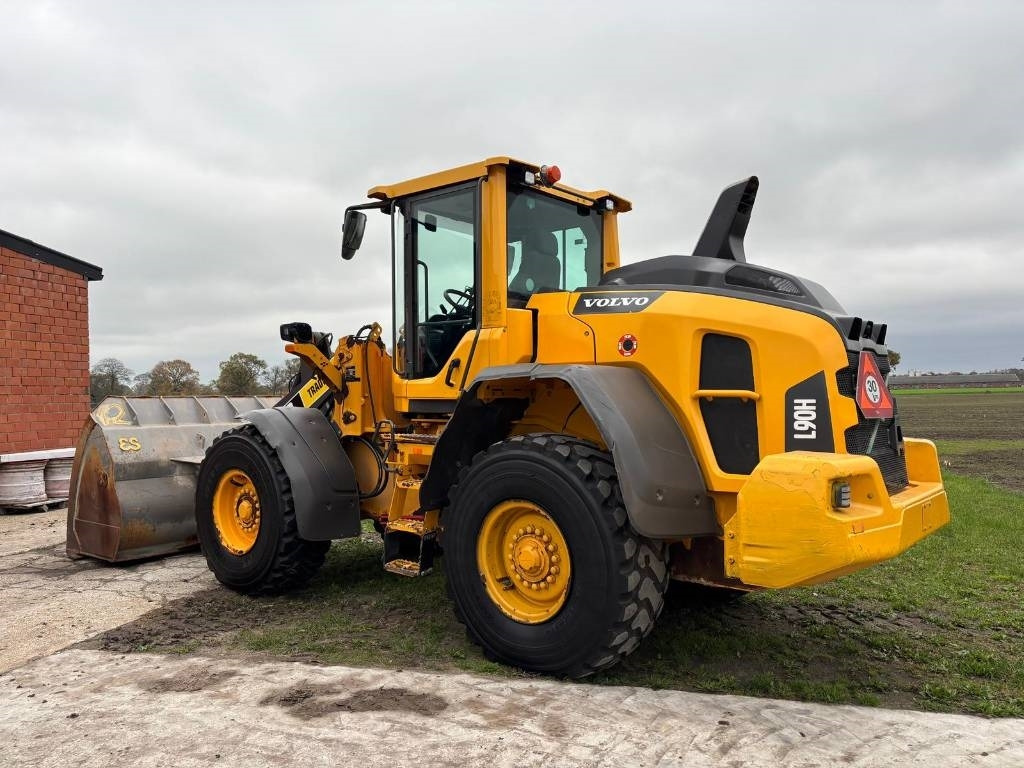 Volvo L 90 H (On Transport) - اللودر بعجل: صورة 3 Volvo L 90 H (On Transport) - اللودر بعجل: صورة 3