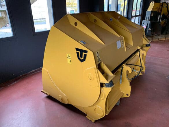 BENNA AD ALTO RIBALTAMENTO PER MATERIALI LEGGERI - بكت شيول - آلات البناء: صورة 4 BENNA AD ALTO RIBALTAMENTO PER MATERIALI LEGGERI - بكت شيول - آلات البناء: صورة 4