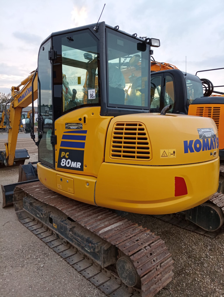 KOMATSU PC80MR-5 - حفار زحاف: صورة 4 KOMATSU PC80MR-5 - حفار زحاف: صورة 4