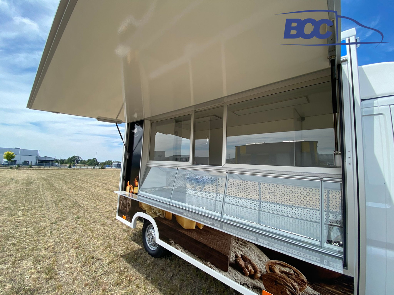 BCC POLSKA - FOOD TRUCK - SAMOCHÓD DO SPRZEDAŻY SERÓW, FOOD TRUCK Z NABIAŁEM, AUTO SKLEP - PEUGEOT BOXER - شاحنة بيع الطعام: صورة 5 BCC POLSKA - FOOD TRUCK - SAMOCHÓD DO SPRZEDAŻY SERÓW, FOOD TRUCK Z NABIAŁEM, AUTO SKLEP - PEUGEOT BOXER - شاحنة بيع الطعام: صورة 5