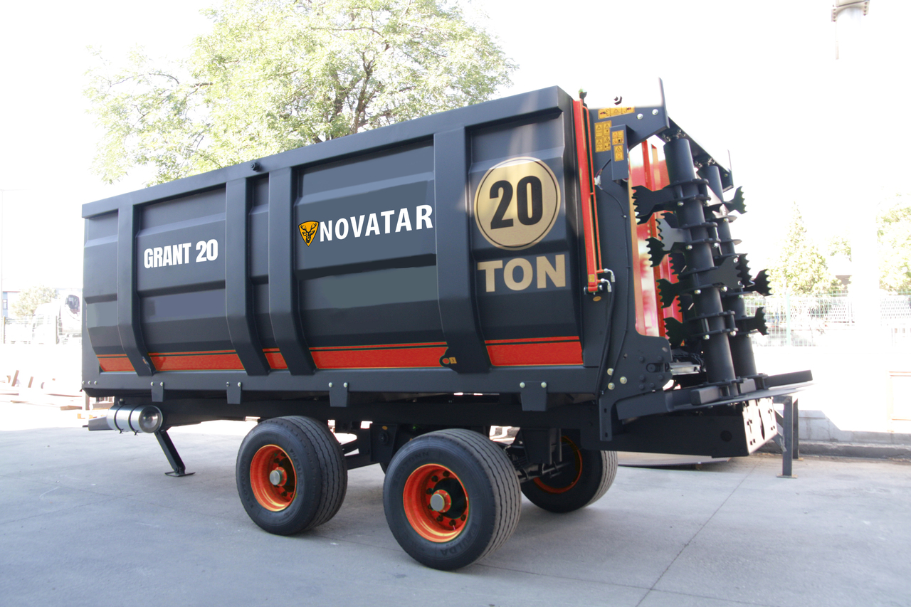 Novatar Manure Spreader Trailer 20 M3 - آلة رش السماد الطبيعي: صورة 1 Novatar Manure Spreader Trailer 20 M3 - آلة رش السماد الطبيعي: صورة 1