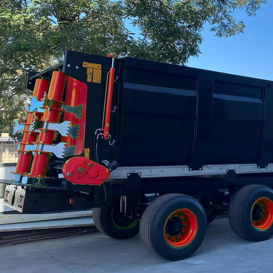 Novatar Manure Spreader Trailer 20 M3 - آلة رش السماد الطبيعي: صورة 4 Novatar Manure Spreader Trailer 20 M3 - آلة رش السماد الطبيعي: صورة 4