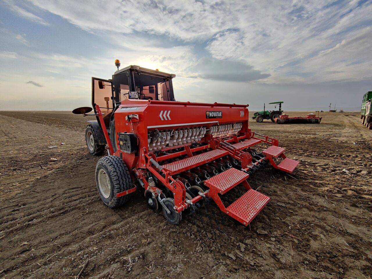 Novatar Seed Drill Machine - DARCY SERIES - آلة البذار متعددة الوظائف: صورة 1 Novatar Seed Drill Machine - DARCY SERIES - آلة البذار متعددة الوظائف: صورة 1
