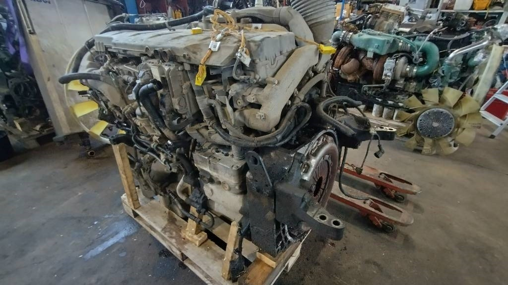 MAN D 2676 LF51 complete engine - محرك - شاحنة: صورة 2 MAN D 2676 LF51 complete engine - محرك - شاحنة: صورة 2