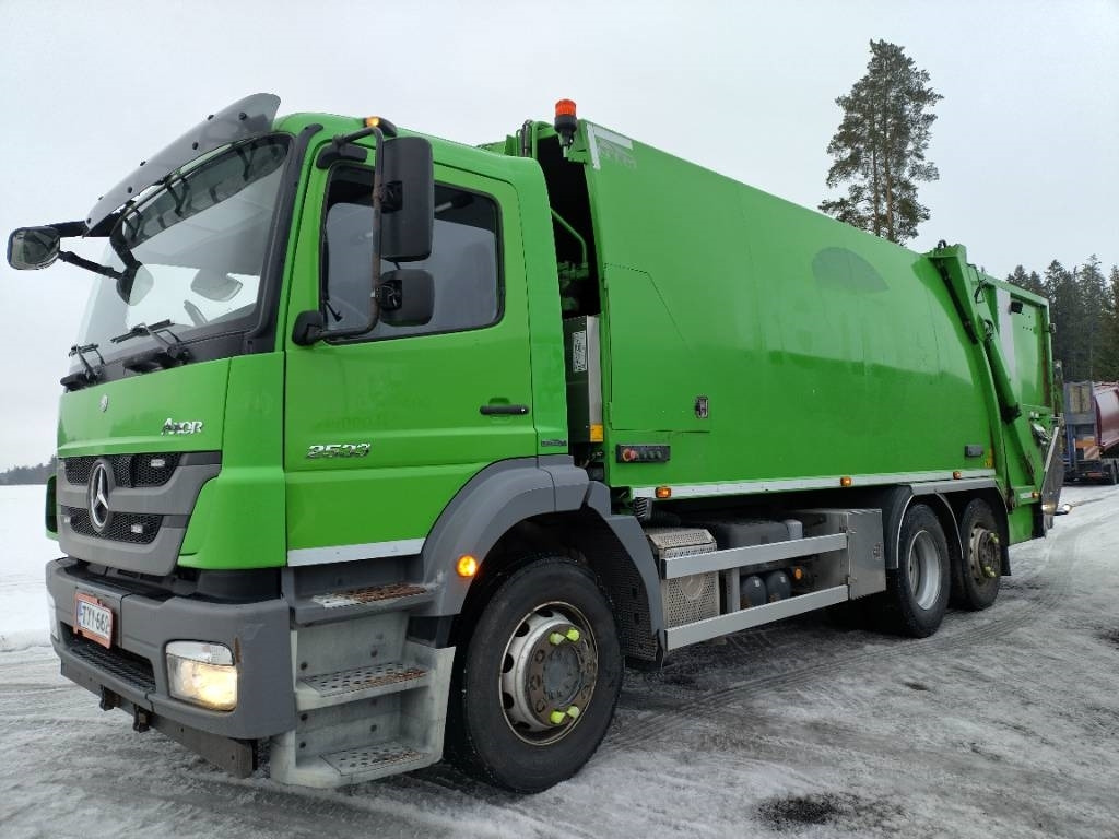 Mercedes-Benz Axor 2533 6x2 NTM 2 lokero pakkaaja - شاحنة النفايات: صورة 2 Mercedes-Benz Axor 2533 6x2 NTM 2 lokero pakkaaja - شاحنة النفايات: صورة 2