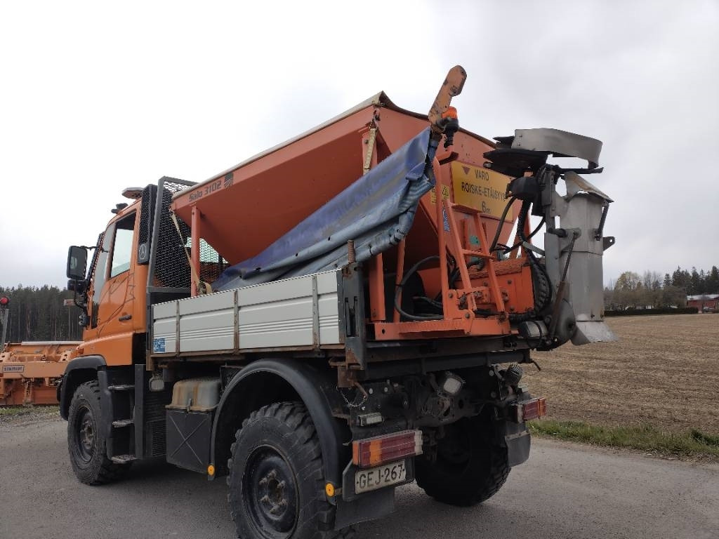 Mercedes-Benz Unimog ,hiekoitin,aura,kippilava - جرافة ثلج: صورة 4 Mercedes-Benz Unimog ,hiekoitin,aura,kippilava - جرافة ثلج: صورة 4