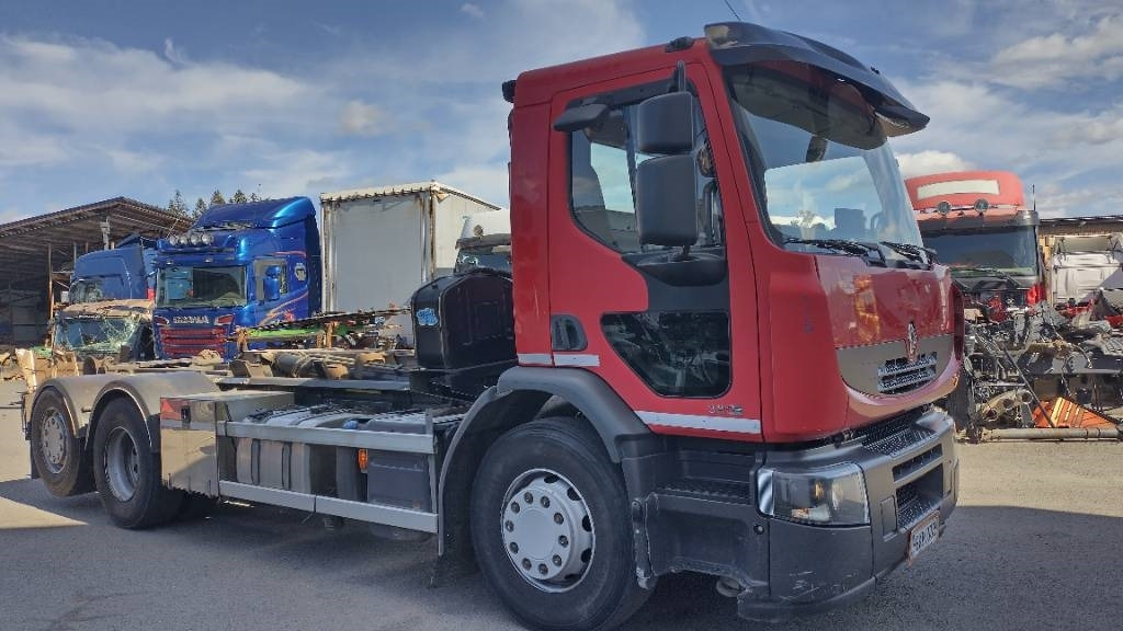 شاحنة ذات خطاف Renault Premium 380dxi 5,30m multilift koukkulaite: صورة 10 شاحنة ذات خطاف Renault Premium 380dxi 5,30m multilift koukkulaite: صورة 10