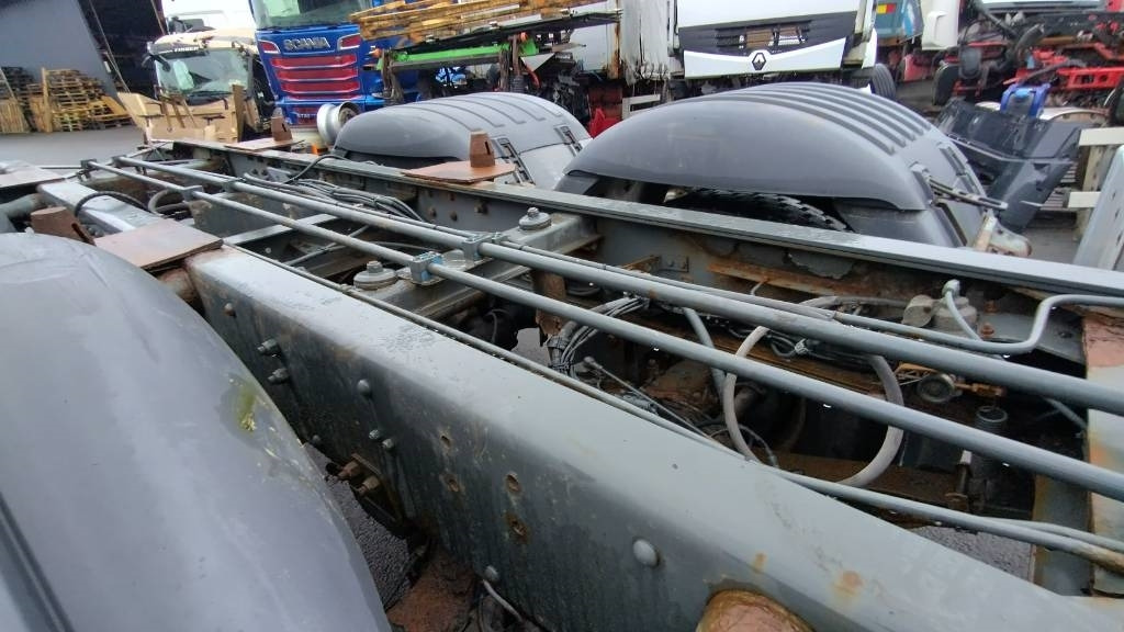 Scania R164 480 rautajouset,av4100mm , ADR. HIENO!! - شاحنة هيكل كابينة: صورة 4 Scania R164 480 rautajouset,av4100mm , ADR. HIENO!! - شاحنة هيكل كابينة: صورة 4