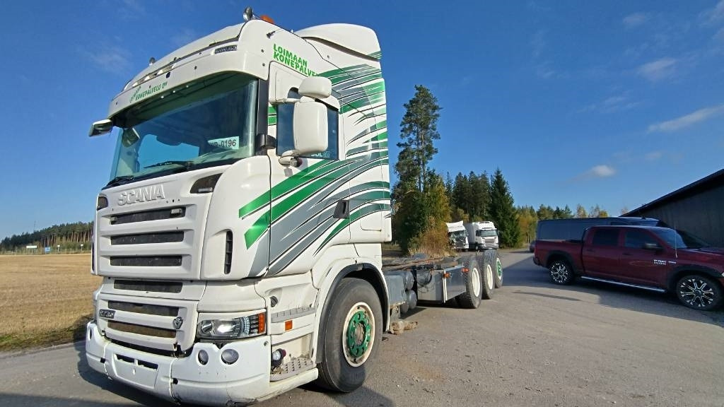 Scania R500 8x4 ilmajousi alusta - شاحنة هيكل كابينة: صورة 2 Scania R500 8x4 ilmajousi alusta - شاحنة هيكل كابينة: صورة 2