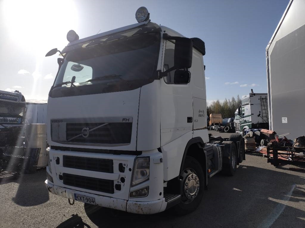 Volvo FH460 6x2 veturi kääntyvä teli - وحدة جر: صورة 2 Volvo FH460 6x2 veturi kääntyvä teli - وحدة جر: صورة 2