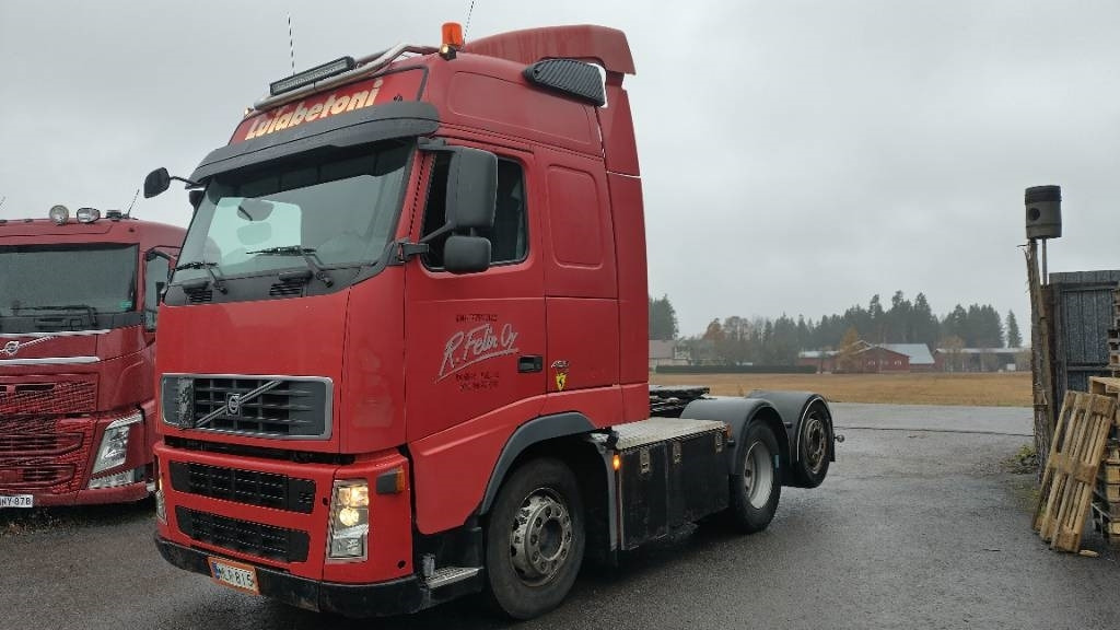 Volvo FH480 6x2 takateli veturi, hydrauliikka,manuaali - وحدة جر: صورة 4 Volvo FH480 6x2 takateli veturi, hydrauliikka,manuaali - وحدة جر: صورة 4