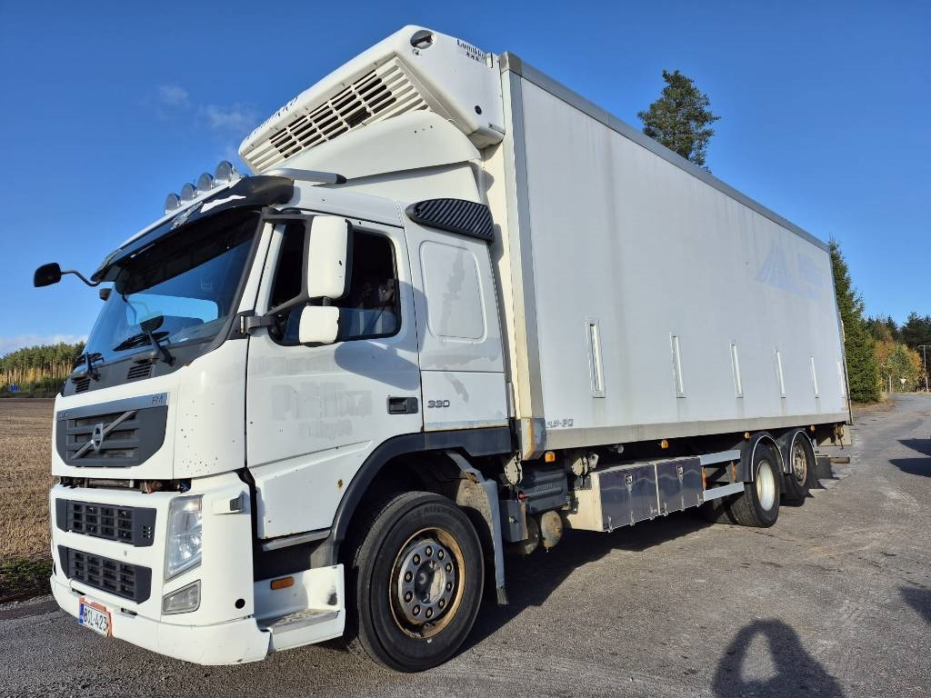 Volvo FM D11 450 6x2 umpikori+pl-nostin  - شاحنة مقفلة: صورة 1 Volvo FM D11 450 6x2 umpikori+pl-nostin  - شاحنة مقفلة: صورة 1