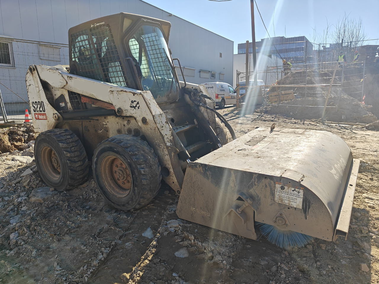 BOBCAT S220 - شيول صغير: صورة 3 BOBCAT S220 - شيول صغير: صورة 3