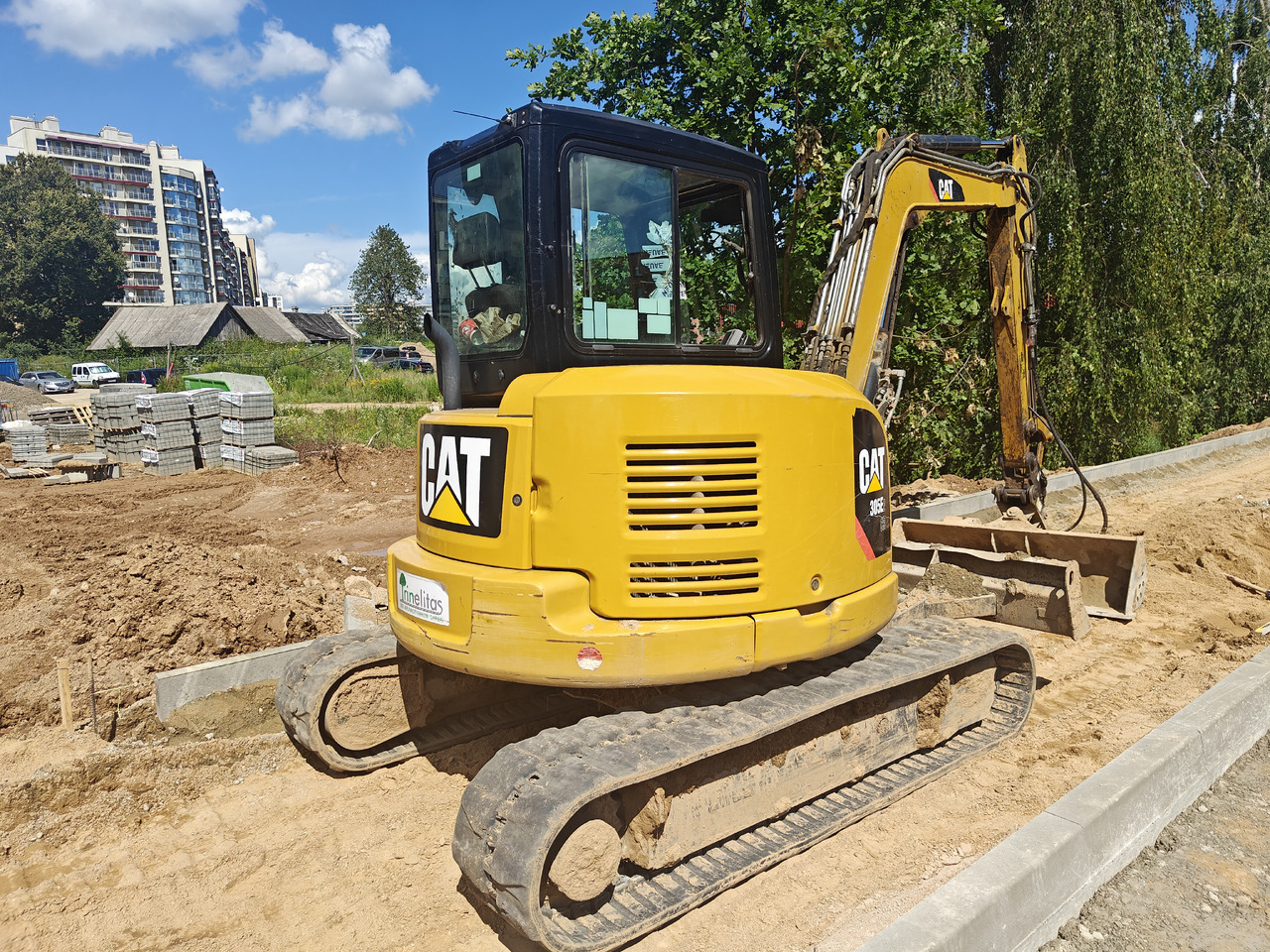 CATERPILLAR 305E2 - حفارة مُصَّغرة: صورة 1 CATERPILLAR 305E2 - حفارة مُصَّغرة: صورة 1