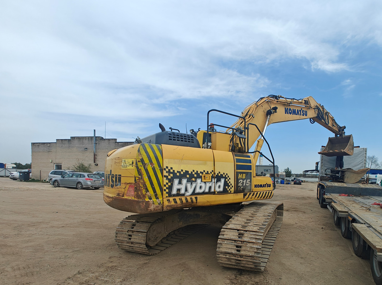 KOMATSU HB 215LC-2 - حفار زحاف: صورة 1 KOMATSU HB 215LC-2 - حفار زحاف: صورة 1