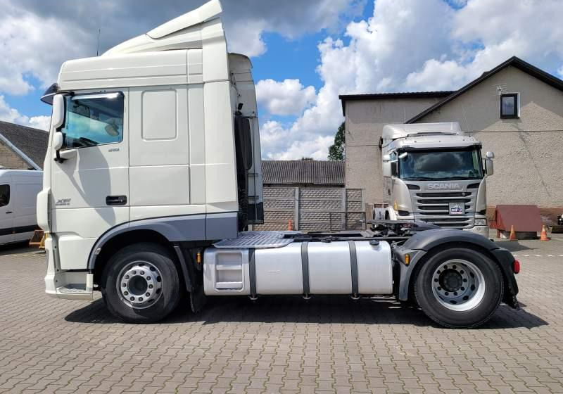 DAF XF510 SPACE CAB / SPROWADZONY / MANUAL / RETARDER - وحدة جر: صورة 5 DAF XF510 SPACE CAB / SPROWADZONY / MANUAL / RETARDER - وحدة جر: صورة 5
