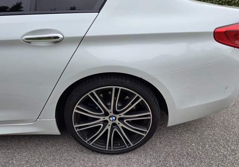 سيارة Inna BMW 530 D SERIA 5 XDRIVE M SPORT: صورة 11