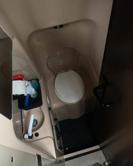 Irisbus MAGELYS PRO/ SPROWADZONY/ - مركبة كوتش: صورة 2 Irisbus MAGELYS PRO/ SPROWADZONY/ - مركبة كوتش: صورة 2