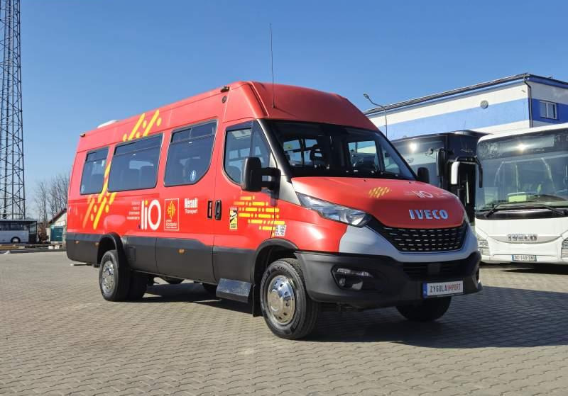 Iveco DAILY 65C18/SPROWADZONE/23 MIEJSCA/KLIM/WINDA - حافلة صغيرة, ميكروباص: صورة 4 Iveco DAILY 65C18/SPROWADZONE/23 MIEJSCA/KLIM/WINDA - حافلة صغيرة, ميكروباص: صورة 4