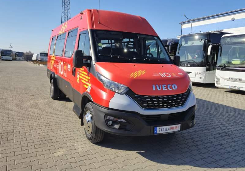 Iveco DAILY 65C18/SPROWADZONE/23 MIEJSCA/KLIM/WINDA - حافلة صغيرة, ميكروباص: صورة 3 Iveco DAILY 65C18/SPROWADZONE/23 MIEJSCA/KLIM/WINDA - حافلة صغيرة, ميكروباص: صورة 3