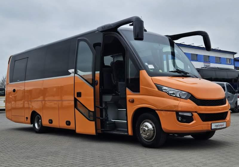 Iveco ERENER 70C18 / SPROWADZONE / 31 MIEJSC/ E6 - حافلة صغيرة, ميكروباص: صورة 2 Iveco ERENER 70C18 / SPROWADZONE / 31 MIEJSC/ E6 - حافلة صغيرة, ميكروباص: صورة 2