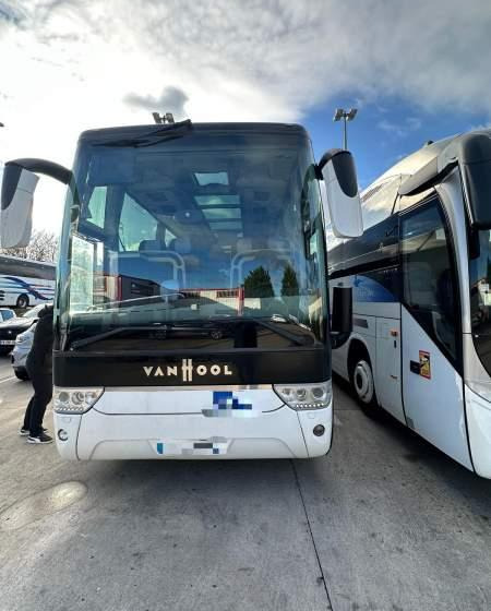 VanHool TX15 ACRON / SPROWADZONY / MANUAL / PANORAMA DACH - مركبة كوتش: صورة 3 VanHool TX15 ACRON / SPROWADZONY / MANUAL / PANORAMA DACH - مركبة كوتش: صورة 3