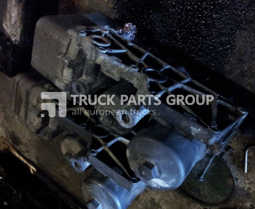 DAF 105XF, EURO4, EURO5 oil cooler module 1853298, 1855627, 1857108, oil cooler - مبرد الزيت - شاحنة: صورة 2 DAF 105XF, EURO4, EURO5 oil cooler module 1853298, 1855627, 1857108, oil cooler - مبرد الزيت - شاحنة: صورة 2