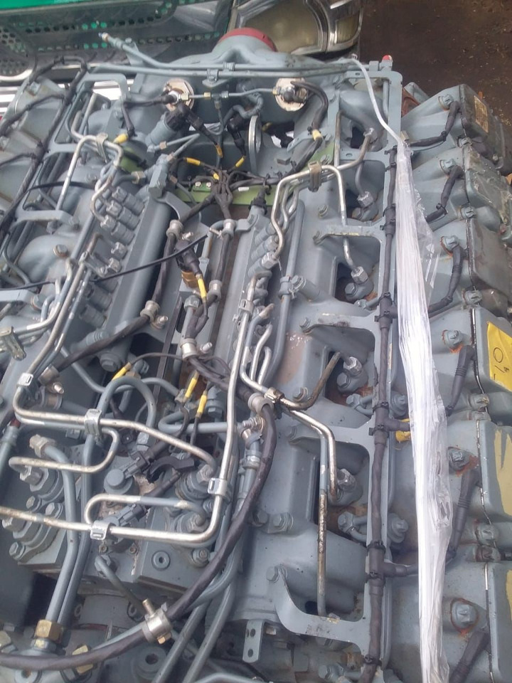 MAN MAN marine V12 engine, 12 cylinder D2842LE620, D2842 type, D2842LE, D2842LE100, D2842LE200, D2842LE101, D2842LE201, D2842LE202, D2842LE203, D2842LE211, D2842LE212, D2842LE213, D2842LE102, D2842LE103, - محرك - شاحنة: صورة 3 MAN MAN marine V12 engine, 12 cylinder D2842LE620, D2842 type, D2842LE, D2842LE100, D2842LE200, D2842LE101, D2842LE201, D2842LE202, D2842LE203, D2842LE211, D2842LE212, D2842LE213, D2842LE102, D2842LE103, - محرك - شاحنة: صورة 3