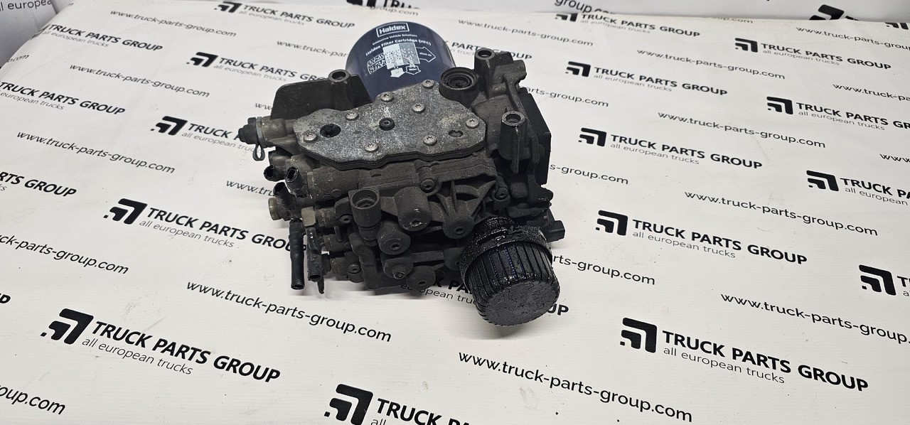 MERCEDES-BENZ actros MP4 EURO 6 air dryer 0014465664, 0014460464, 0014462264, fuel pump - أجزاء الفرامل - شاحنة: صورة 2 MERCEDES-BENZ actros MP4 EURO 6 air dryer 0014465664, 0014460464, 0014462264, fuel pump - أجزاء الفرامل - شاحنة: صورة 2