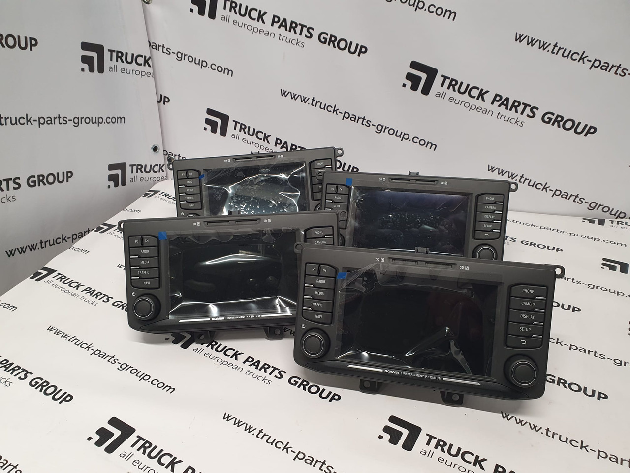 Scania T, P, G, R, L series EURO6, EURO 6 emission standard series multimedia navigation system HU scania AUS4 STD DAB, NAVI system, Harman / Becker 2594720, 2735760, 2635711, 2783088, infotainment sy - نظام ملاحة - شاحنة: صورة 2 Scania T, P, G, R, L series EURO6, EURO 6 emission standard series multimedia navigation system HU scania AUS4 STD DAB, NAVI system, Harman / Becker 2594720, 2735760, 2635711, 2783088, infotainment sy - نظام ملاحة - شاحنة: صورة 2