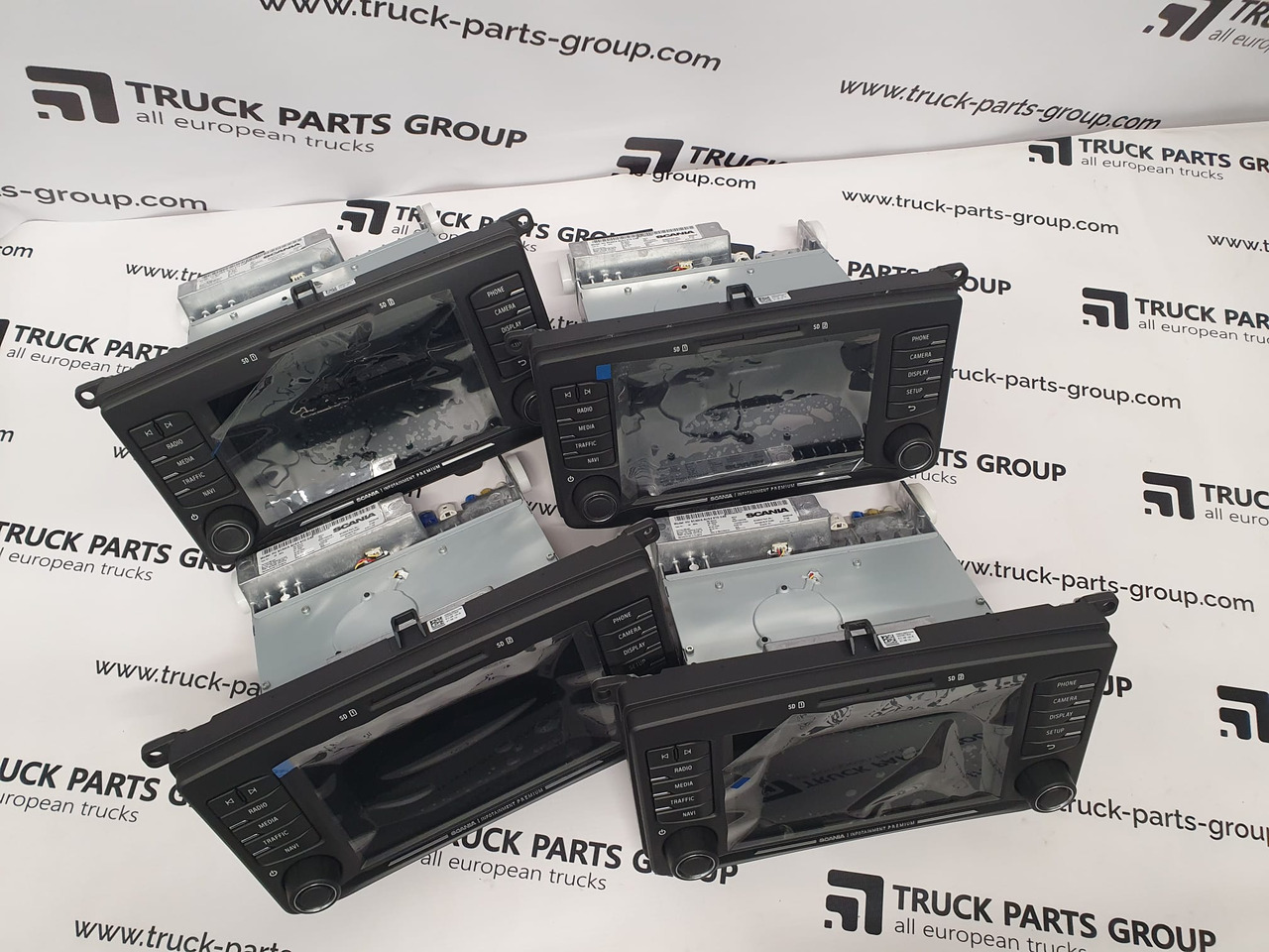 Scania T, P, G, R, L series EURO6, EURO 6 emission standard series multimedia navigation system HU scania AUS4 STD DAB, NAVI system, Harman / Becker 2594720, 2735760, 2635711, 2783088, infotainment sy - نظام ملاحة - شاحنة: صورة 1 Scania T, P, G, R, L series EURO6, EURO 6 emission standard series multimedia navigation system HU scania AUS4 STD DAB, NAVI system, Harman / Becker 2594720, 2735760, 2635711, 2783088, infotainment sy - نظام ملاحة - شاحنة: صورة 1