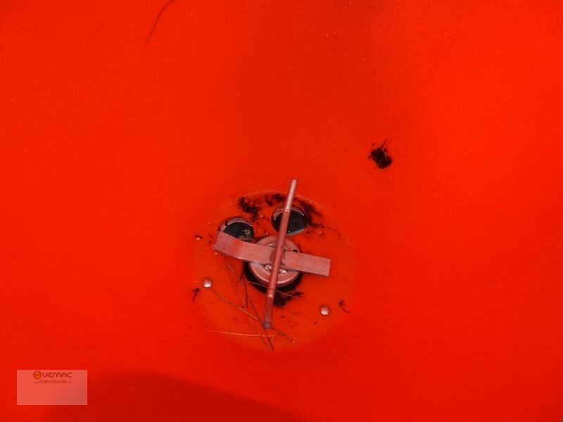 جديدة مفرشة الرمل/ الملح Dexwal Salzstreuer Düngerstreuer Streuer Trichterstreuer 300 Liter: صورة 8