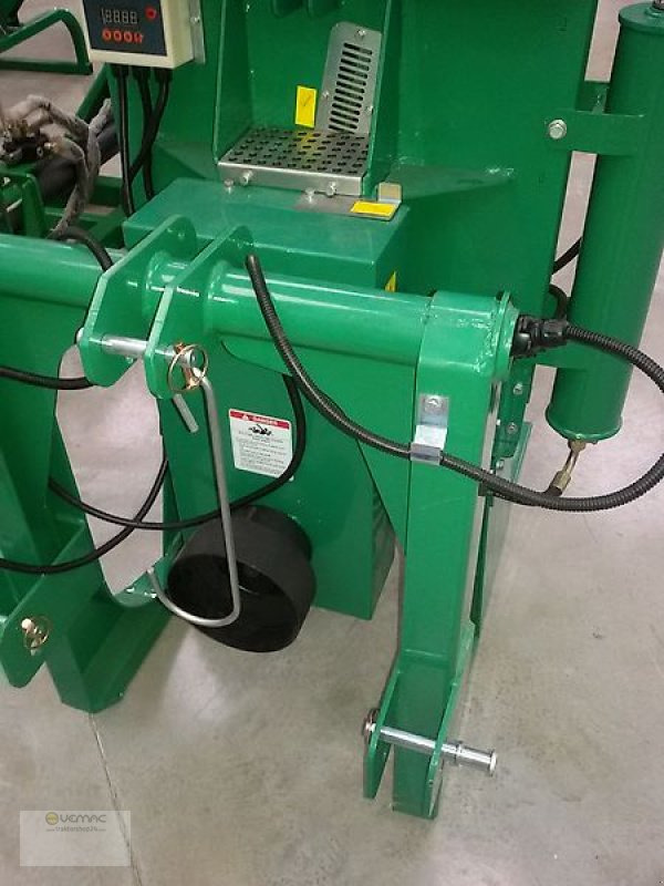 Geo Eco30 Holzhäcksler Holzschredder Häcksler Öltank NEU Traktor - قاطعة الأخشاب: صورة 3 Geo Eco30 Holzhäcksler Holzschredder Häcksler Öltank NEU Traktor - قاطعة الأخشاب: صورة 3