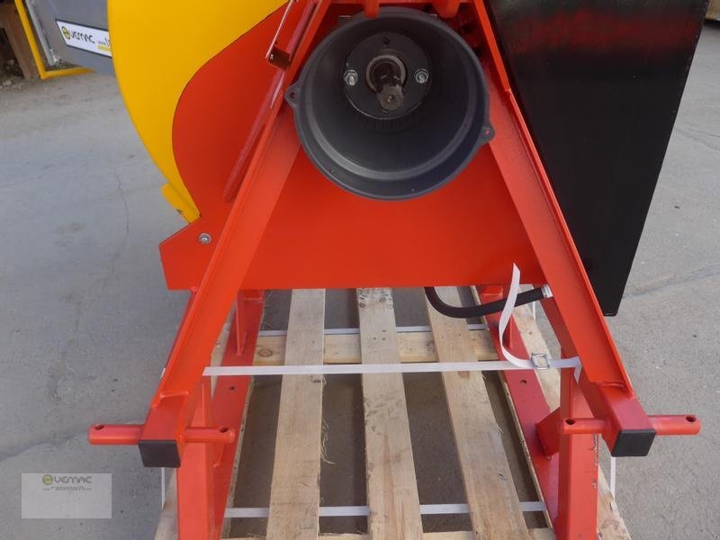 Vemac Holzhäcksler Holzschredder Häcksler RT73 H NEU hydr. Walzen - قاطعة الأخشاب: صورة 3 Vemac Holzhäcksler Holzschredder Häcksler RT73 H NEU hydr. Walzen - قاطعة الأخشاب: صورة 3