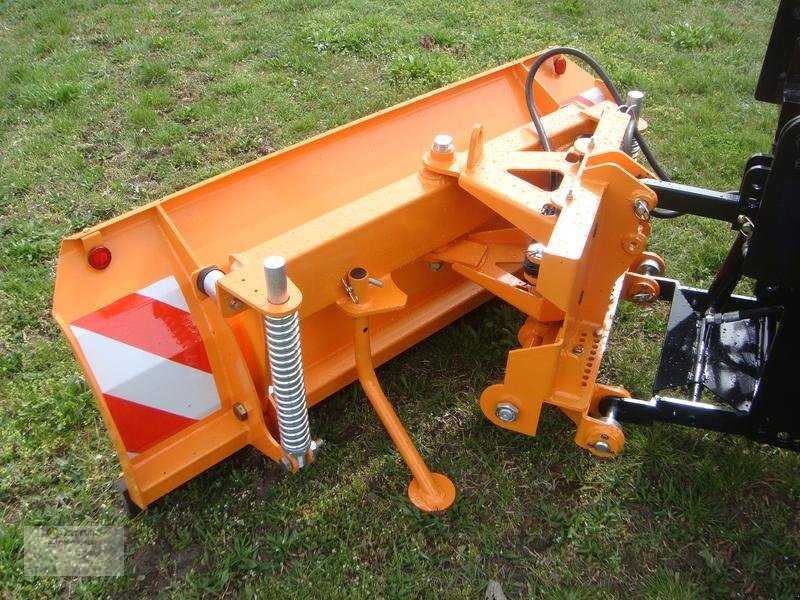 Vemac Schneeschild Schneepflug Schneeschieber 220cm NEU - كاسحة ثلوج: صورة 5 Vemac Schneeschild Schneepflug Schneeschieber 220cm NEU - كاسحة ثلوج: صورة 5