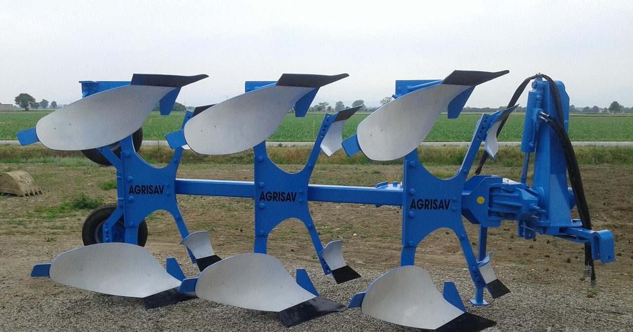 ARATRO TRIVOMERE TAS 9 - محراث: صورة 1 ARATRO TRIVOMERE TAS 9 - محراث: صورة 1