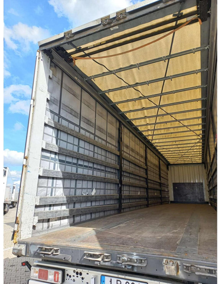 2018 Krone SDP Profi Liner Standard Lifting Axle - نصف مقطورة ستارة: صورة 3 2018 Krone SDP Profi Liner Standard Lifting Axle - نصف مقطورة ستارة: صورة 3