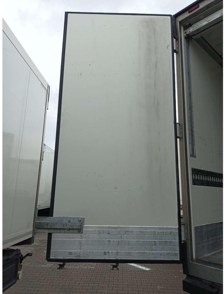 2018 Krone SDR Double Deck Cool Liner FP60 ThermoKing SLXi 300 Lifting Axle - نصف مقطورة مُبرِّدة: صورة 4 2018 Krone SDR Double Deck Cool Liner FP60 ThermoKing SLXi 300 Lifting Axle - نصف مقطورة مُبرِّدة: صورة 4