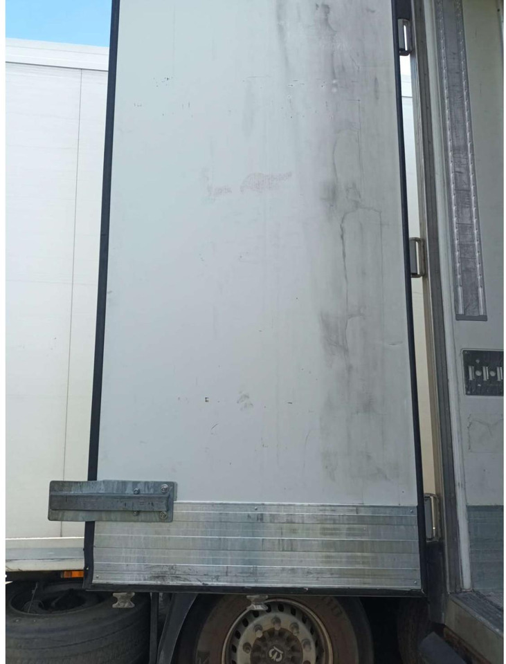 2018 Krone SDR Double Deck Cool Liner FP60 ThermoKing SLXi 300 Lifting Axle - نصف مقطورة مُبرِّدة: صورة 4 2018 Krone SDR Double Deck Cool Liner FP60 ThermoKing SLXi 300 Lifting Axle - نصف مقطورة مُبرِّدة: صورة 4