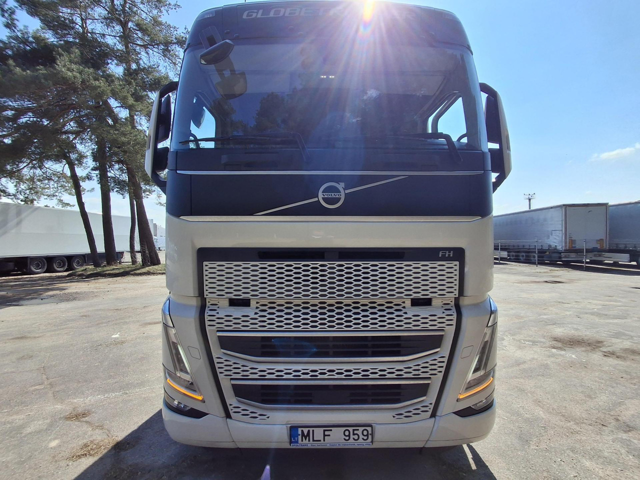 2022/2023 Volvo FH 500 Globetrotter XL - وحدة جر: صورة 2 2022/2023 Volvo FH 500 Globetrotter XL - وحدة جر: صورة 2