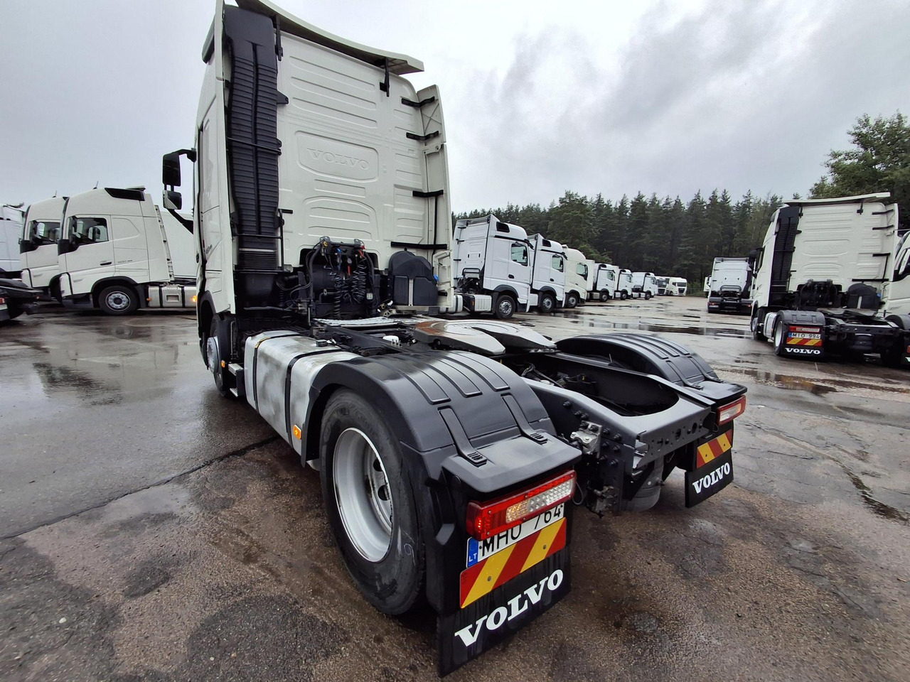 2022 Volvo FH 460 Globetrotter XL i-Save - وحدة جر: صورة 3 2022 Volvo FH 460 Globetrotter XL i-Save - وحدة جر: صورة 3