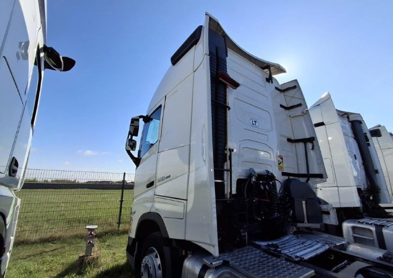 2022 Volvo FH 500 Globetrotter XL Varios - وحدة جر: صورة 3 2022 Volvo FH 500 Globetrotter XL Varios - وحدة جر: صورة 3
