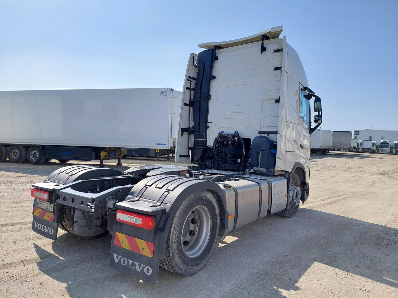 2022 Volvo FH 500 Globetrotter XL - وحدة جر: صورة 3 2022 Volvo FH 500 Globetrotter XL - وحدة جر: صورة 3