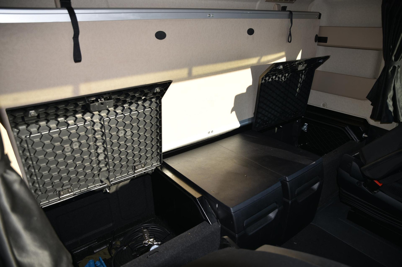2023 Mercedes-Benz Actros 5 1845 BigSpace - وحدة جر: صورة 5 2023 Mercedes-Benz Actros 5 1845 BigSpace - وحدة جر: صورة 5