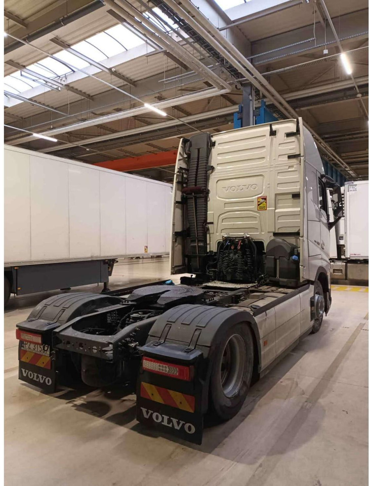 2023 Volvo FH 460 Globetrotter XL i-Save - وحدة جر: صورة 3 2023 Volvo FH 460 Globetrotter XL i-Save - وحدة جر: صورة 3