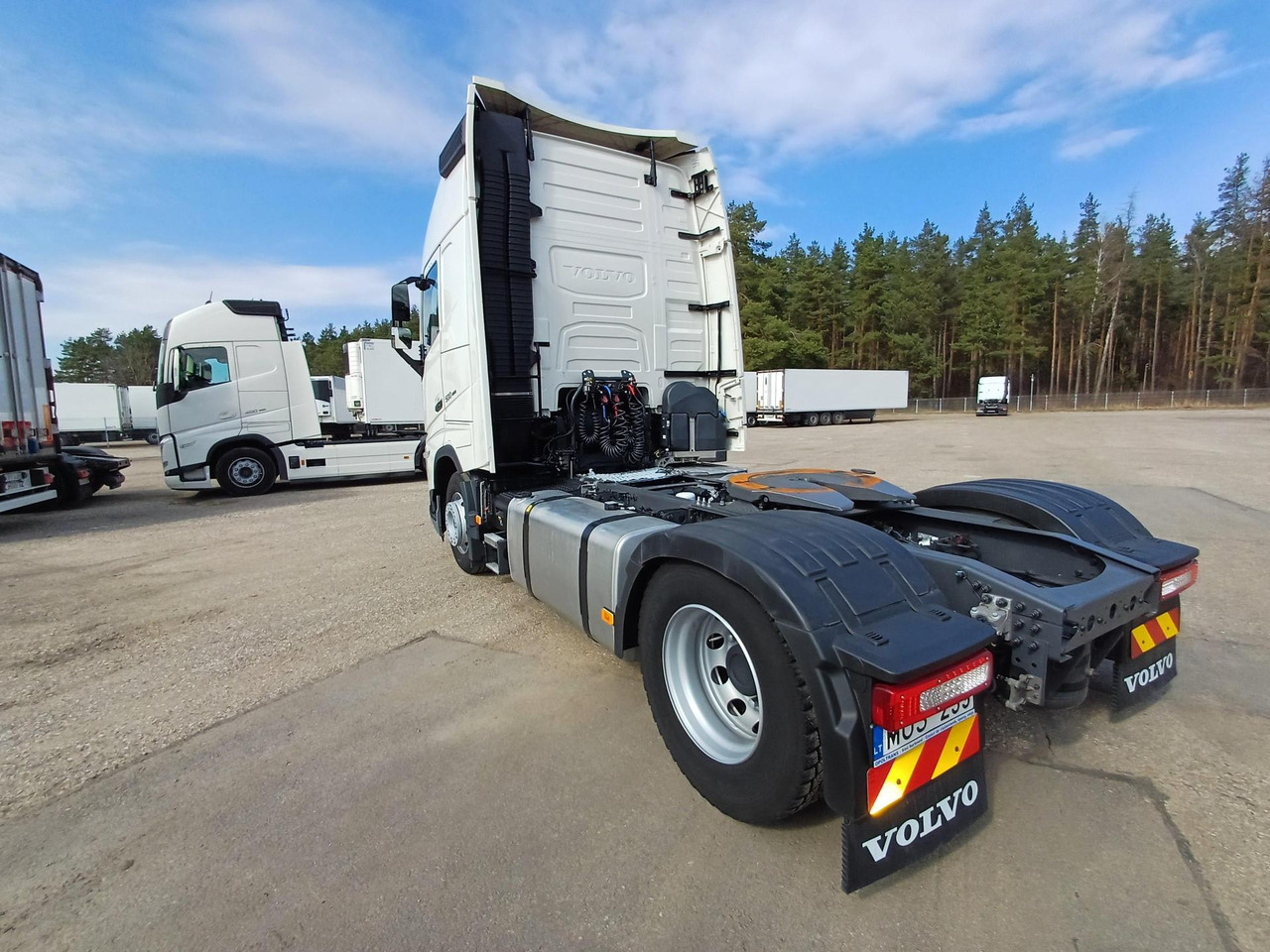 2023 Volvo FH 500 Globetrotter XL - وحدة جر: صورة 4 2023 Volvo FH 500 Globetrotter XL - وحدة جر: صورة 4