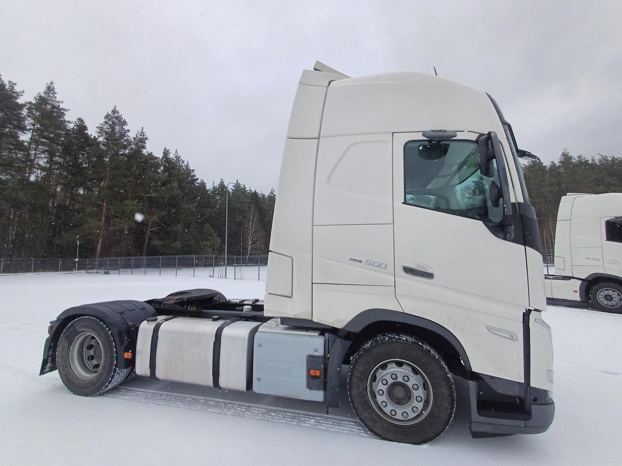 2023 Volvo FH 500 Globetrotter XL - وحدة جر: صورة 3 2023 Volvo FH 500 Globetrotter XL - وحدة جر: صورة 3